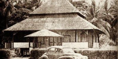 Old Mosque at Jalan Masjid in the Malay Kampong, Kuala Belait